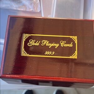 Luxury Gold Card Set in Elegant Wooden Box
With gold playing cards